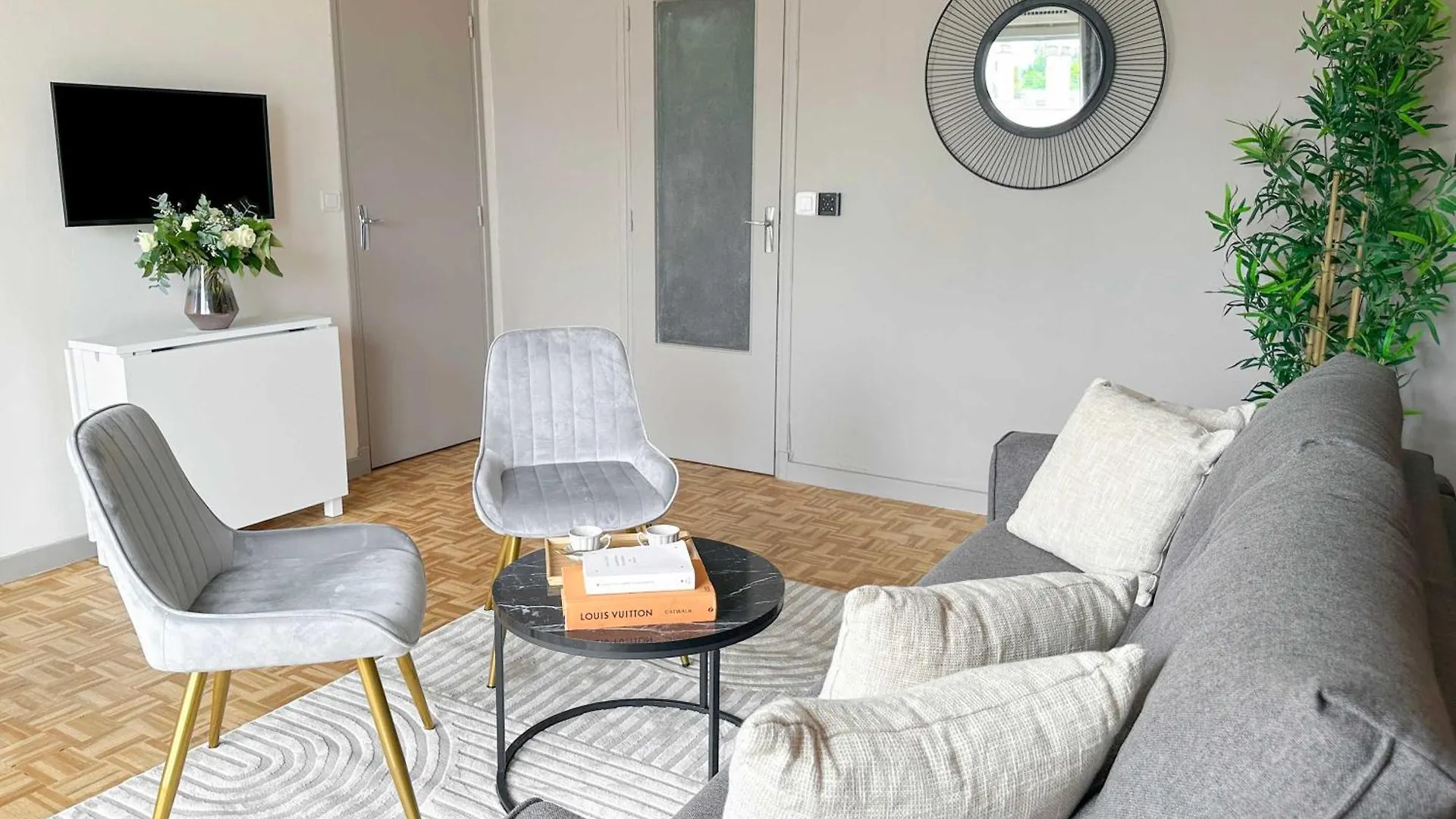 Apartment Brand-New Studio With Eiffel Tower View Paris